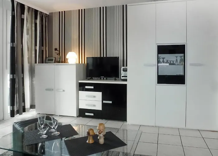 Schau Ins Land - B 97 By Interhome